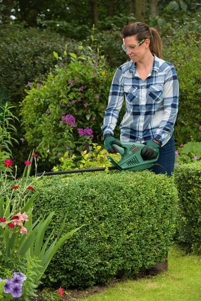 Кусторез Bosch EasyHedgeCut 55 450Вт 55см шаг реза 16мм 2.7кг RC_0.600.847.C02 фото