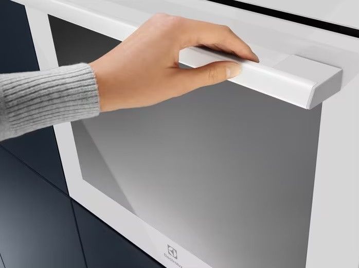 Духова шафа Electrolux електрична, 65л, A, дисплей, конвекція, білий RC_EOF3H40BW фото