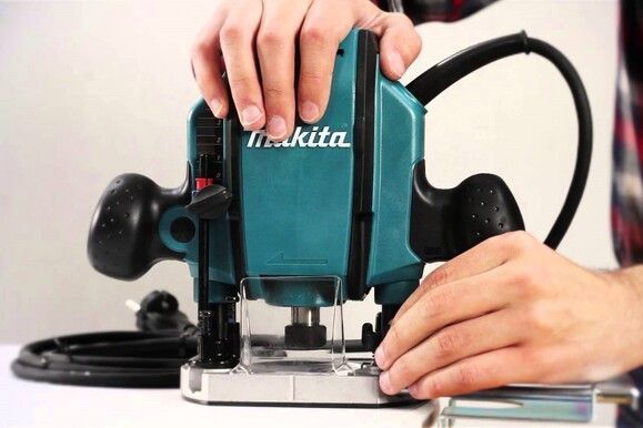 Фрезер Makita RP0900 RC_RP0900 фото
