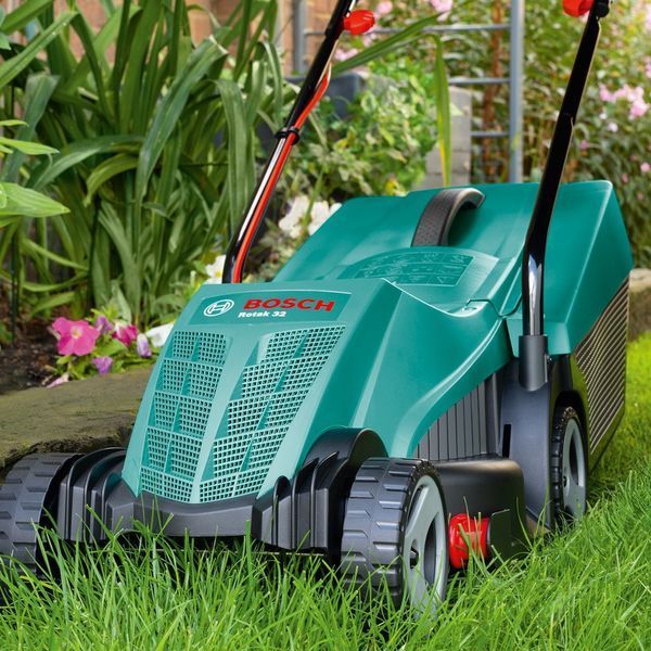 Bosch Газонокосилка ROTAK 32, 1200Вт, 32см, 31л, 20-60мм, 6.8кг RC_0.600.885.B00 фото