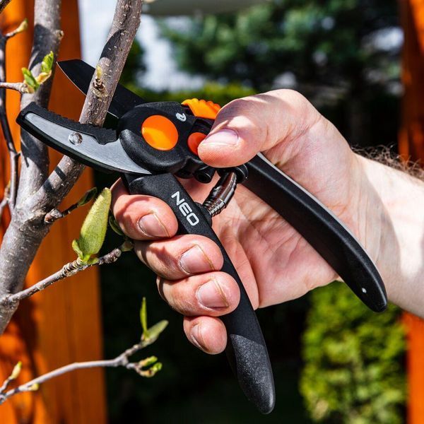Секатор контактний Neo Tools, d різа 18мм, 200мм, 240г RC_15-203 фото