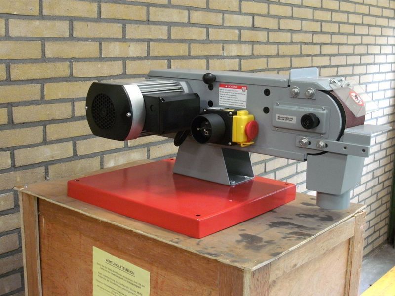 Стрічкова шліфувальна машина по металу Holzmann MSM 100L KM_MSM100NEO_230V фото