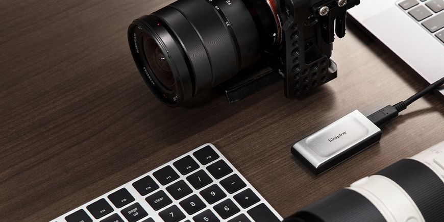 Портативний SSD Kingston 4TB USB 3.2 Gen 2x2 Type-C XS2000 RC_SXS2000/4000G фото