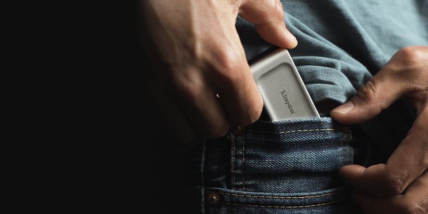 Портативний SSD Kingston 4TB USB 3.2 Gen 2x2 Type-C XS2000 RC_SXS2000/4000G фото