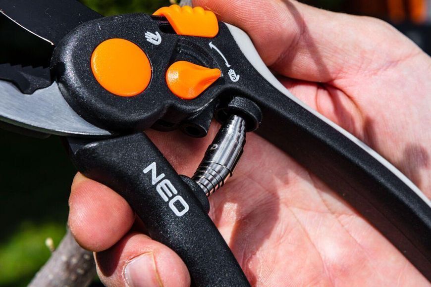 Секатор контактний Neo Tools, d різа 18мм, 200мм, 240г RC_15-203 фото