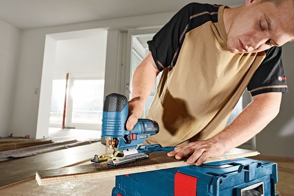 Акумулятор Bosch GST 12V-70 (06015A1001) (без акумулятору і ЗУ) RC_0.601.5A1.001 фото