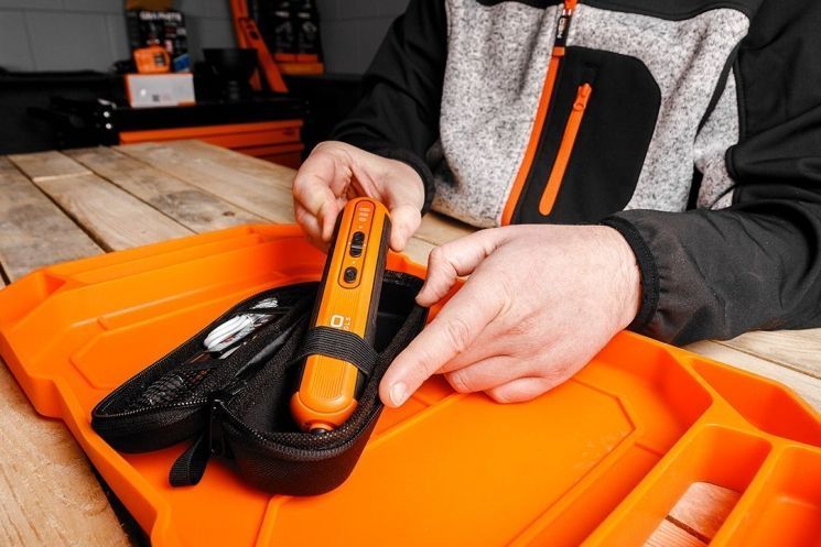 Отвертка аккумуляторная Neo Tools 4В1Х1.5А&middot;час 4.5Нм 230об/мин 20 бит кейс 0.23кг RC_04-199 фото