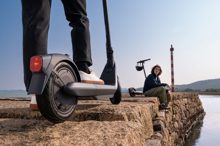 Електросамокат E2 PRO E, чорний Segway RC_AA.05.14.05.0005 фото