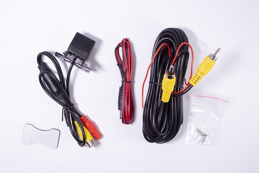 Камера заднего вида Falcon RC170-AHD c LED MA_F RC170-AHD LED фото