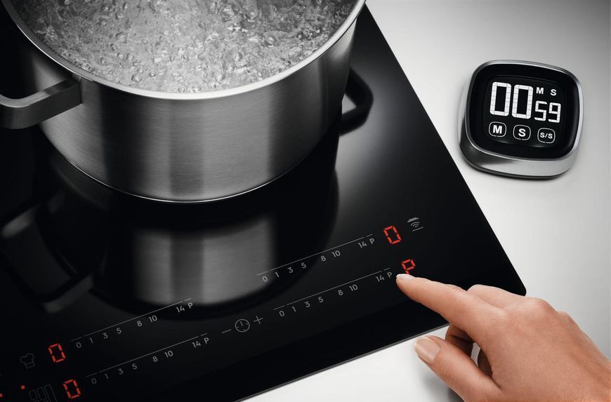 Electrolux Варочная поверхность индукционная, 60см, расширенная зона, датчик кипения, Hob2Hood, черный RC_EIS62453 фото