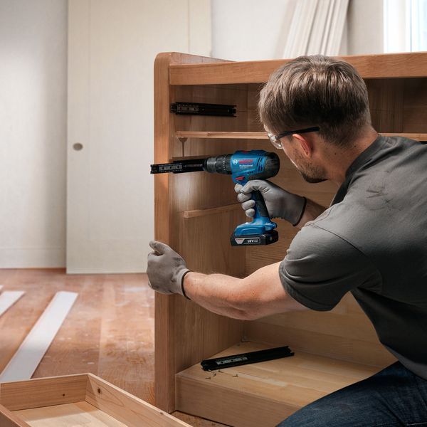 Bosch Шуруповерт-дрель ударная аккумуляторная GSB 183-LI 18В 2х2А&middot;час 21-56Нм 374-1815об&middot;мин кейс 1.2кг RC_0.601.9K9.100 фото