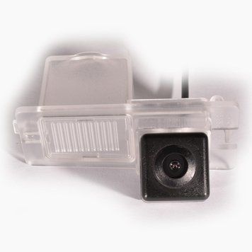 Камера заднього виду IL Trade T-011 для Ssang Yong PX_2000000011974 фото