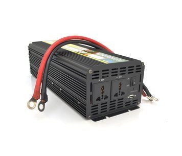 Інвертор напруги Voltronic Wm-7000(4200Вт), 12/220 з апроксимованою синусоїдою, 2 універсальні розетки +USB, клем U_27116 фото