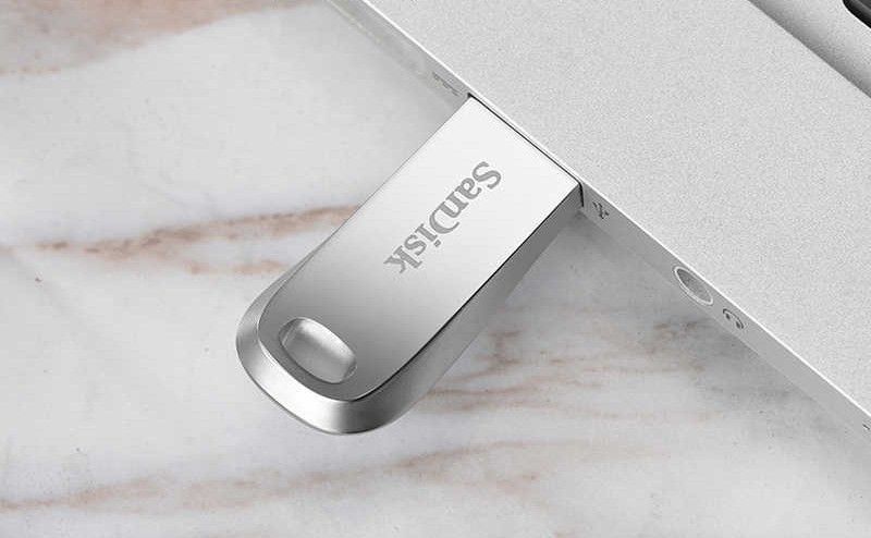 Накопичувач SanDisk 256GB USB 3.1 Type-A Ultra Luxe Срібний RC_SDCZ74-256G-G46 фото