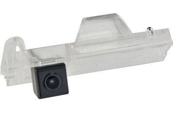 Штатная камера заднего вида FORS.auto FS-9012 (1080P-4PIN) для Toyota RAV4 III 2010-2012/Auris II 2013+/Chery FA_FS-9012-66 фото