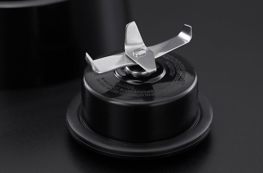 Блендер Russell Hobbs стационарный Desire 650Вт, чаша-1500мл, красно-чёрный RC_24720-56 фото