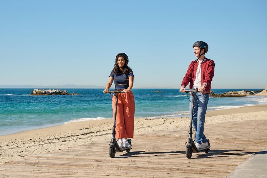 Електросамокат Ninebot E2 E, чорний Segway RC_AA.00.0013.13 фото