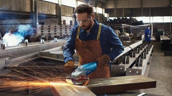 Кутова шліфмашина Bosch GWS 2200 (06018C0320) RC_0.601.8C0.320 фото