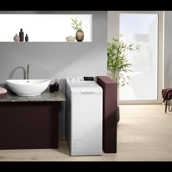 Пральна машина Electrolux вертикальна, 6кг, 1000, A+++, 60см, дисплей, білий RC_EW6T4062U фото