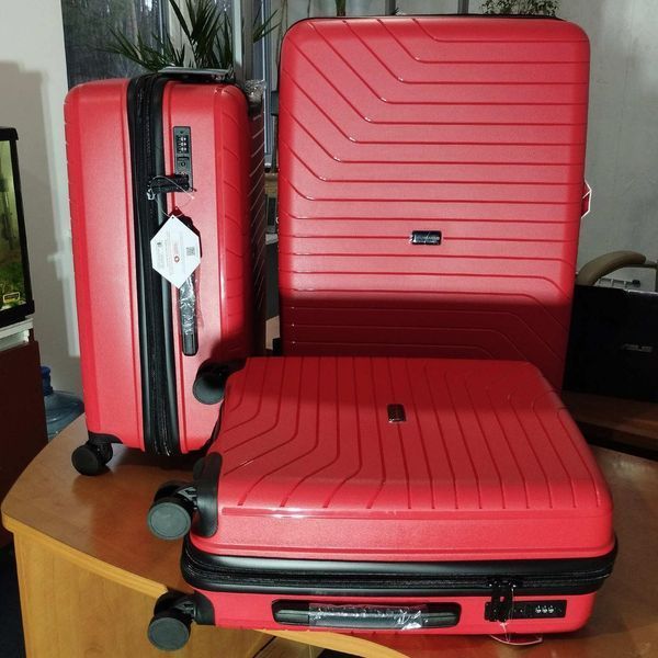 Валіза Swissbrand Eden (M) Red (SWB_LHEDE201M) DS_DAS302516 фото