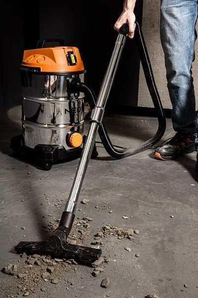 Tools Профессиональный пылесос, 1400Вт, 18 кПа, контейнер 30л, HEPA, колеса, 5.92кг Neo RC_04-738 фото