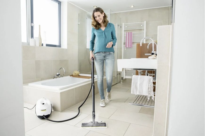 Пароочиститель SC 3 EasyFix, 1900 Вт, 1000мл, 3.5Бар, белый Karcher RC_1.513-650.0 фото