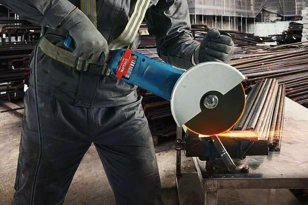 Шліфмашина кутова Bosch GWS 24-230 JZ, 230мм, 2400Вт, 8500об/хв, плавн. пуск із системою захисту від пилу RC_0.601.8C3.300 фото