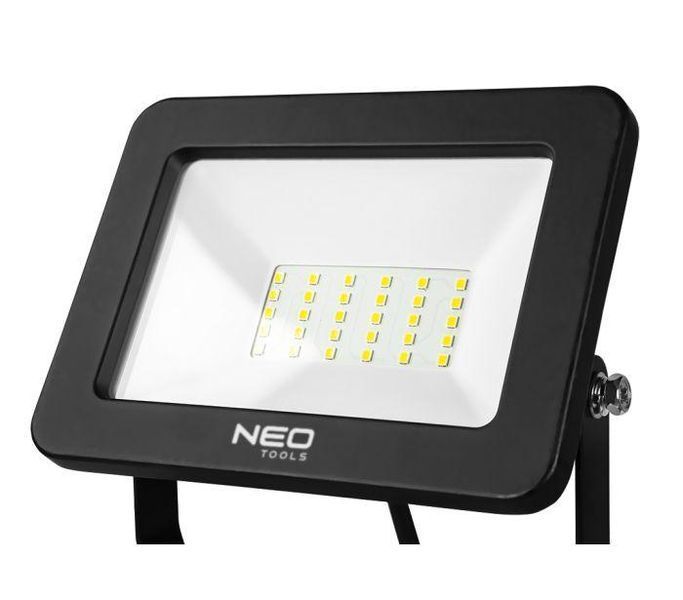 Прожектор Neo Tools 5400 люмен (99-061) RC_99-061 фото