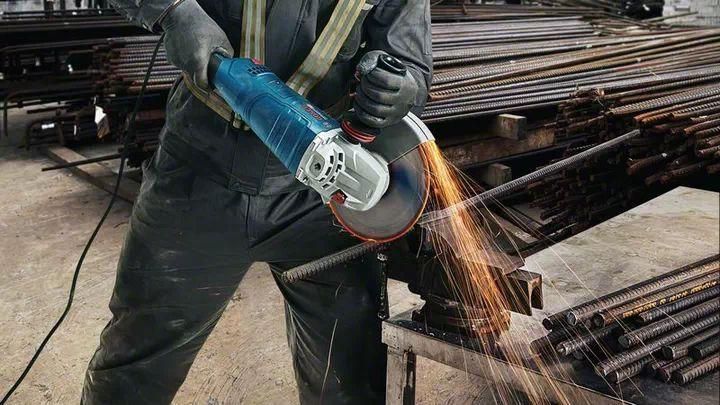 Шліфмашина кутова Bosch GWS 24-230 JZ, 230мм, 2400Вт, 8500об/хв, плавн. пуск із системою захисту від пилу RC_0.601.8C3.300 фото