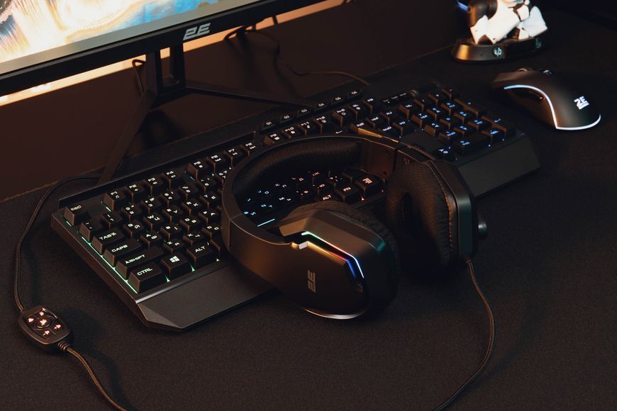 Гарнітура ігрова 2E GAMING HG315, 7.1, USB-A, RGB, 2м, чорний RC_2E-HG315BK-7.1 фото