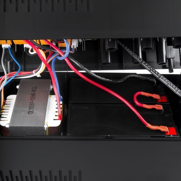 Лінійно-інтерактивне ДБЖ LPM-1100VA-P (770Вт) LP_6445 фото