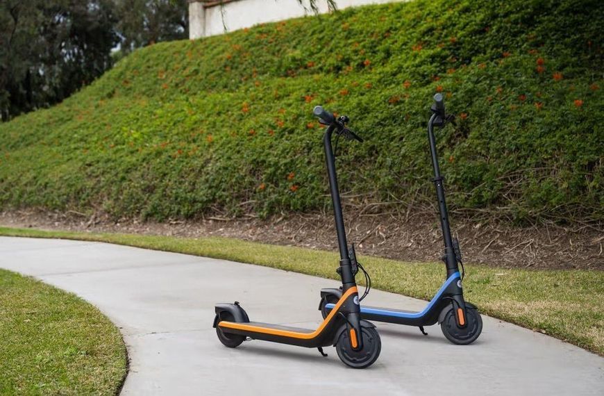 Електросамокат Ninebot дитячий C2, помаранчевий Segway RC_AA.10.04.01.0013 фото