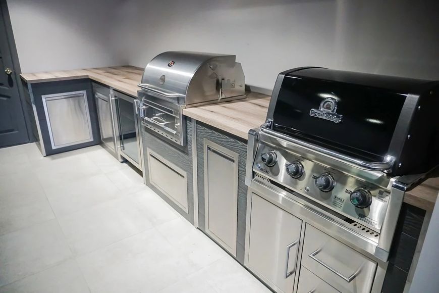 Барбекю кухня с газовым и угольным грилем (Broil King Regal 420 и GRILLI Fiery Fish) 4.4 м.п. GR_011825 фото