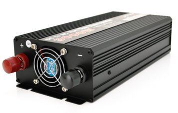 Інвертор напруги YOSO з правильною синусоїдою, 3000W, 12/220V-1500W, 2 універсальні розетки, LED Display U_29937 фото