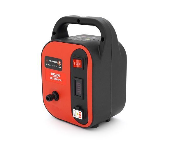 Насос для поливу Delixi 12V, 7-9 л/хв, шланг(8мм) 5 м, 1,5 кг U_36643 фото