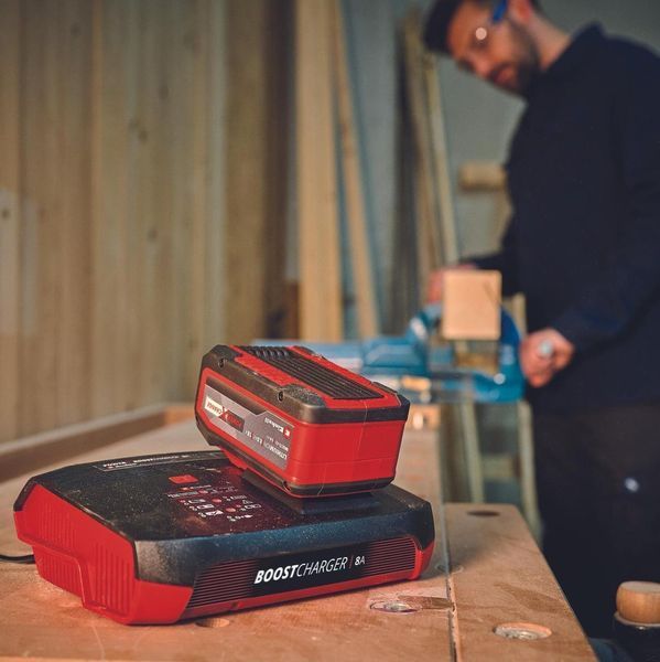 Зарядное устройство для Einhell PXC Boostcharger 3A PXC, 18В, 8А, 0.83кг RC_4512155 фото