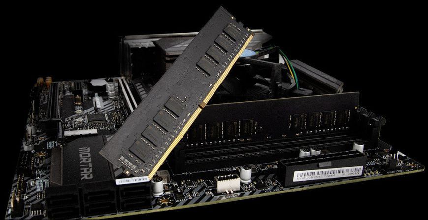 Память ПК Netac DDR4 16GB 2666 RC_NTBSD4P26SP-16 фото