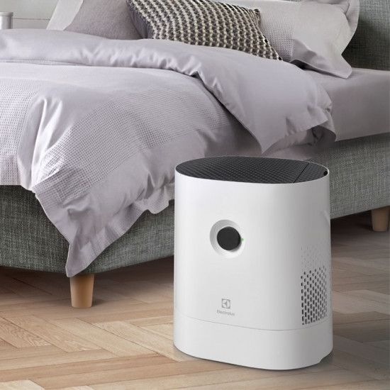 Увлажнитель воздуха Electrolux традиционное увлажнение, 50м2, 6л, 500мл/г, мех. управление, аромаконтейнер, RC_EHW-600 фото