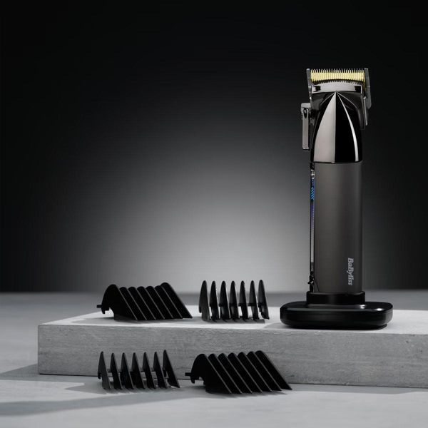 BaByliss Машинка для стрижки Super-X Metal Series, акум., насадок-12, швидка заряд, сумка для зберігання, сталь. RC_E991E фото