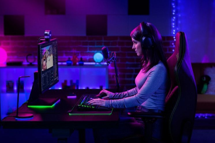 Веб-камера Razer Kiyo Pro Full HD Black RC_RZ19-03640100-R3M1 фото