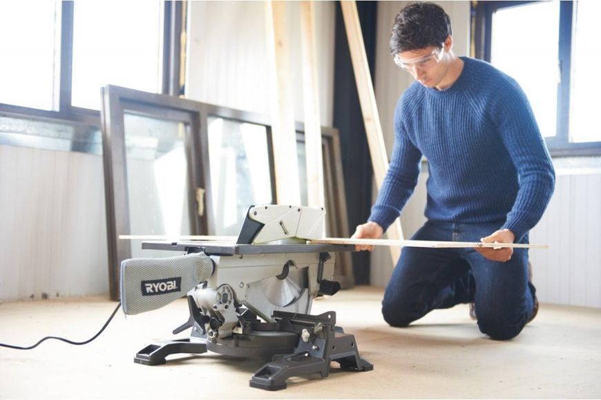 Пила торцева з верхнім столом Ryobi RTMS1800 HY_000010212 фото