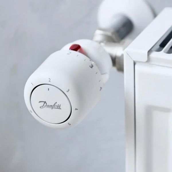 Danfoss Термостатичний елемент Aero, RA, +7...28 &deg;C, Click, встроенный датчик, белый RC_015G4594 фото
