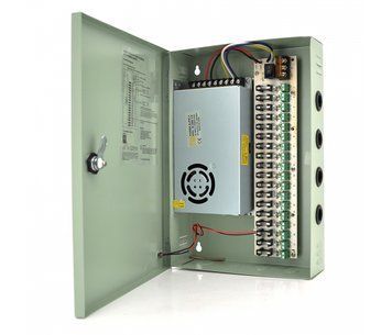 Импульсный блок питания 12V-20A/18CH в боксе с замком перфорированный, 18-ти канальный U_13933 фото
