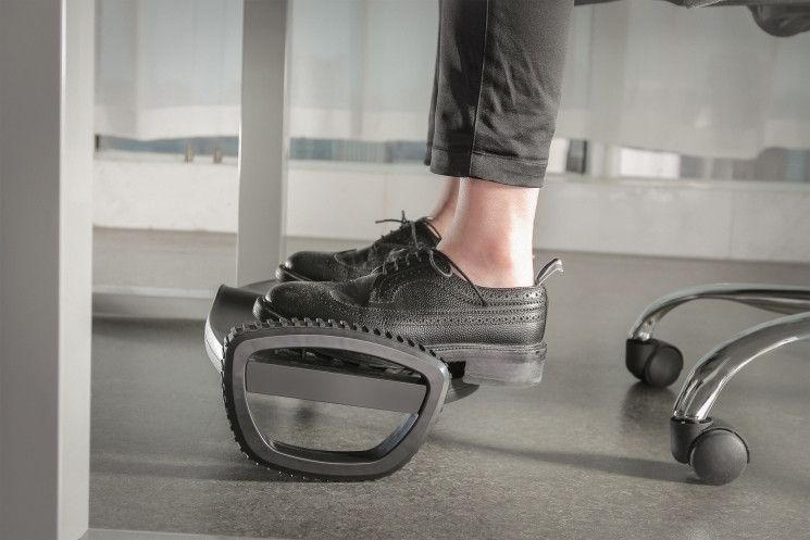 Підставка DIGITUS Active Ergonomic Footrest, чорна RC_DA-90412 фото