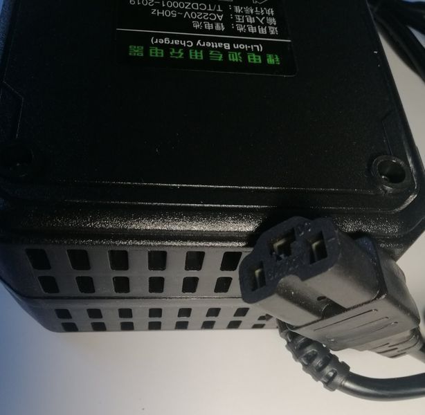 Зарядний пристрій для літієвих акумуляторів 72v 10A HY_90113542 фото