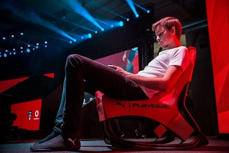 Консольне крісло Playseat PUMA Edition - Red RC_PPG.00230 фото