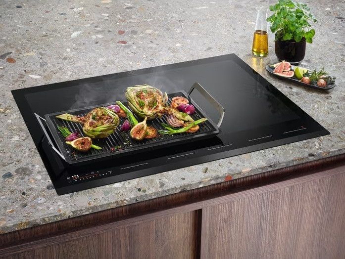 Electrolux Варочная поверхность индукционная, 78см, расширенная зона, Hob2Hood, 6 конфорок, черный RC_EIV87675 фото