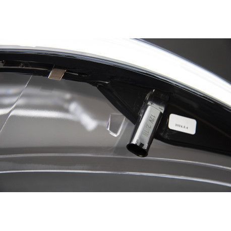 Пластиковое стекло фары BMW 5-series (E60/E61) LED 2003-2010 левое (водительское) KL_5198 фото