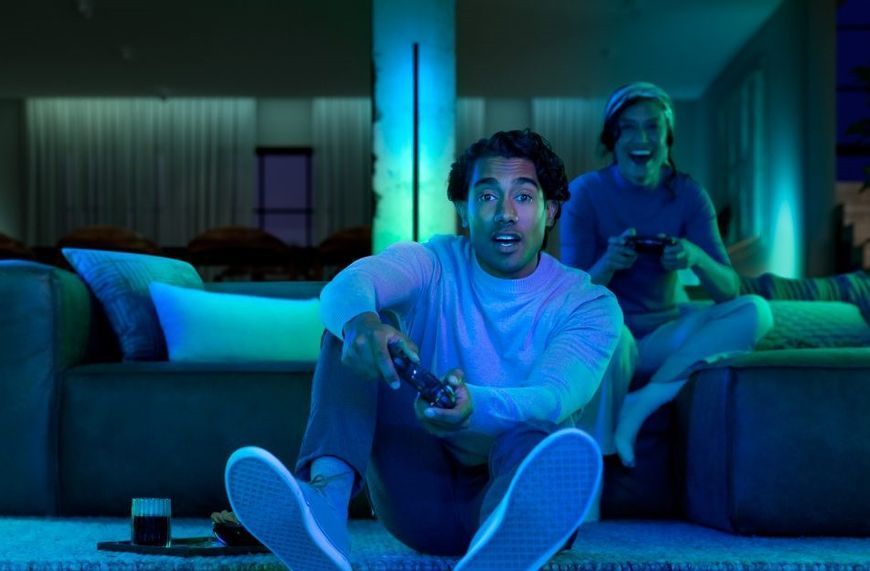 Торшер розумний Philips Hue Signe, 2000-6500, RGB, Gradient, ZigBee, дим, 145см, чорний RC_915005987201 фото