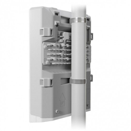 Коммутатор MikroTik Cloud Smart Switch netPower Lite 7R CSS610-1Gi-7R-2S+OUT RC_CSS610-1GI-7R-2S+OUT фото
